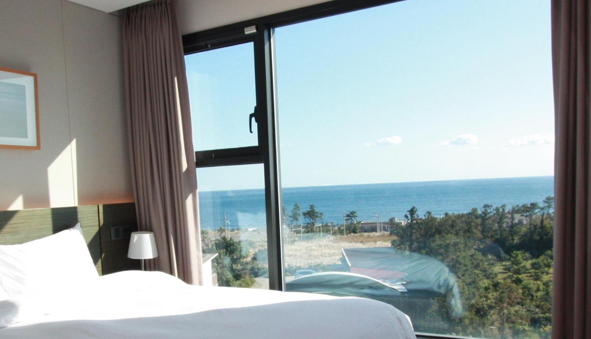 Grand Mer Hotel Seogwipo Ocean Exterior photo